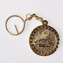 Load image into Gallery viewer, The Australian Army Rising Sun Pewter Keyring GOLD PLATED
