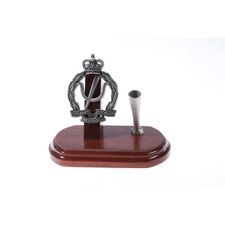 The Royal Australian Army Ordnance Corps Desk Set & Pen Holder (AA Psych)-Buckingham Pewter