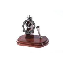 Load image into Gallery viewer, The Royal Australian Army Ordnance Corps Desk Set &amp; Pen Holder (AA Psych)-Buckingham Pewter

