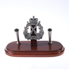 Load image into Gallery viewer, The Royal Australian Infantry Corp Double Desk Set &amp; Pen Holder (RA INF)-Buckingham Pewter
