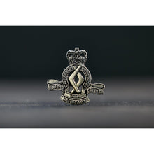 Load image into Gallery viewer, The Royal Military College, Duntroon, Pewter Lapel Pin - Buckingham Pewter
