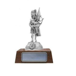 Piper Royal Corps Of Transport 1980 Figurine in pewter on a wooden base, perfect for collectors and ANZAC souvenirs